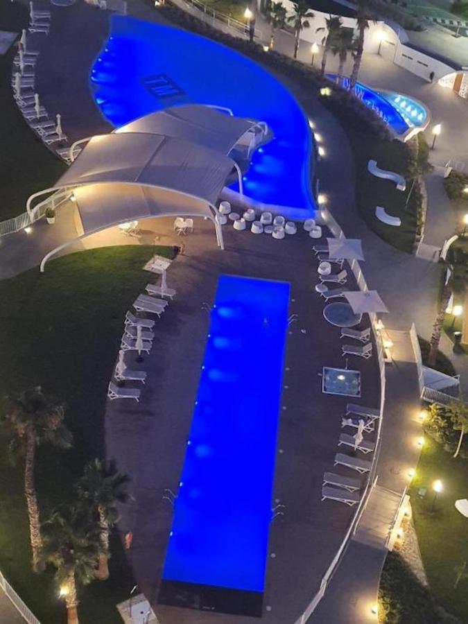 Apartamentos Sunset Waves By Sonneil Rentals Benidorm Luaran gambar