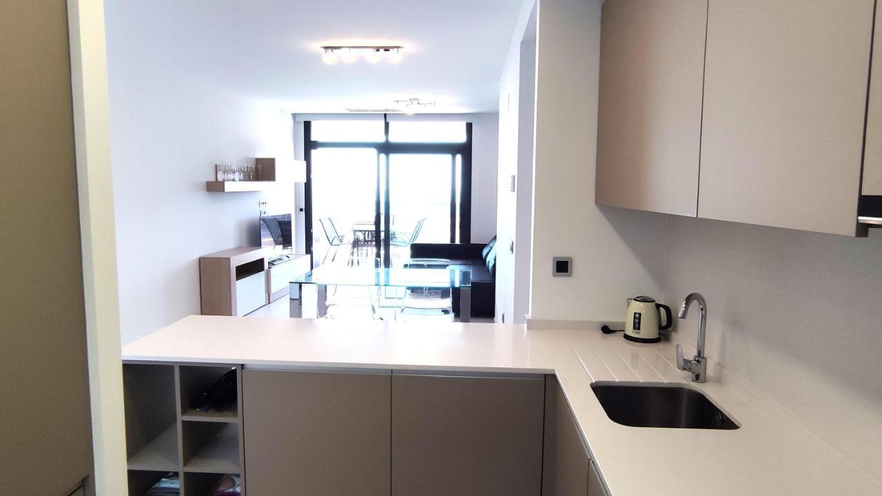 Apartamentos Sunset Waves By Sonneil Rentals Benidorm Luaran gambar