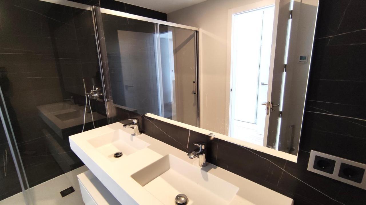 Apartamentos Sunset Waves By Sonneil Rentals Benidorm Luaran gambar