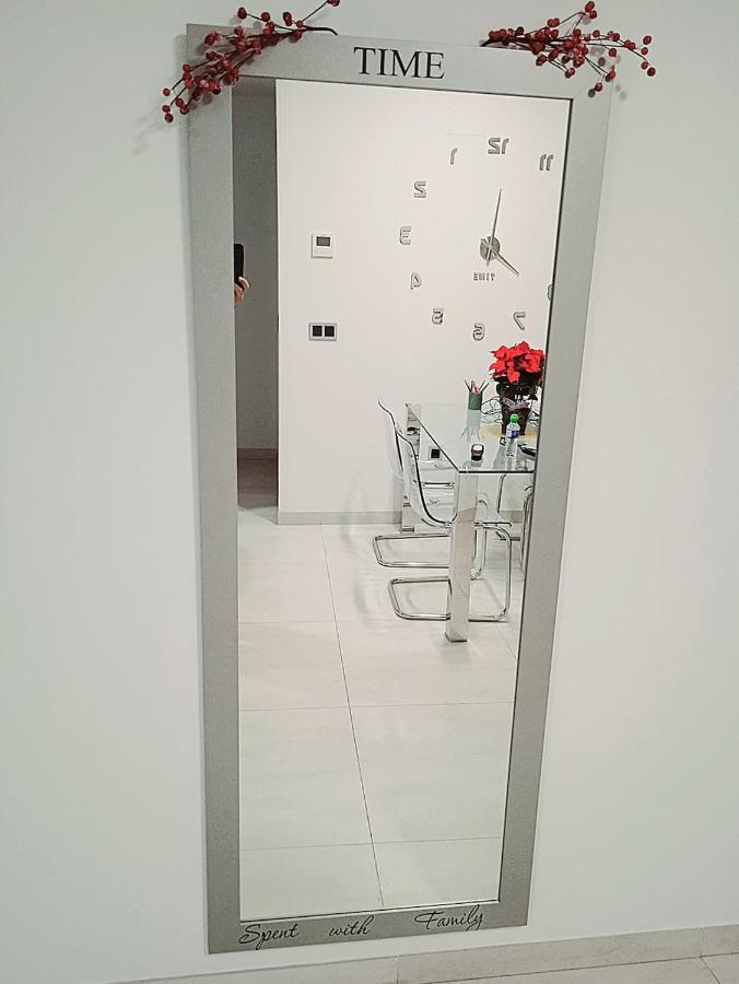 Apartamentos Sunset Waves By Sonneil Rentals Benidorm Luaran gambar